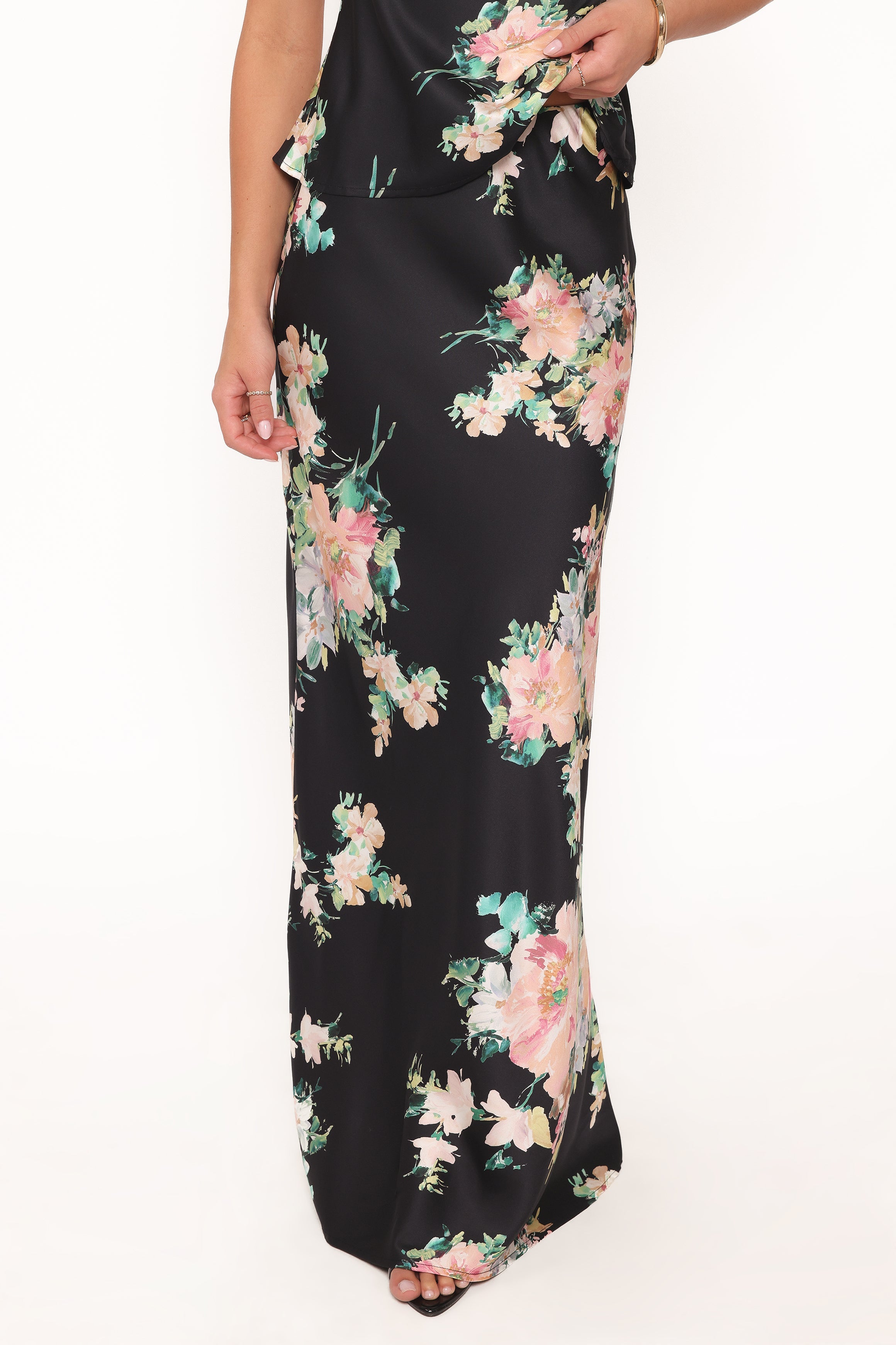 Velman Skirt - Black Floral